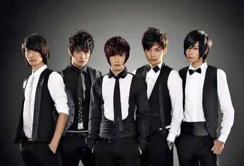 二辰爆料兄弟视频播放全集,揭秘视频全集背后的精彩故事